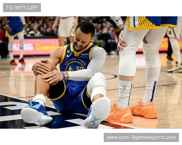 足球球星因脚疼休战的瞬间集锦 揭秘伤痛背后的不为人知的辛酸故事